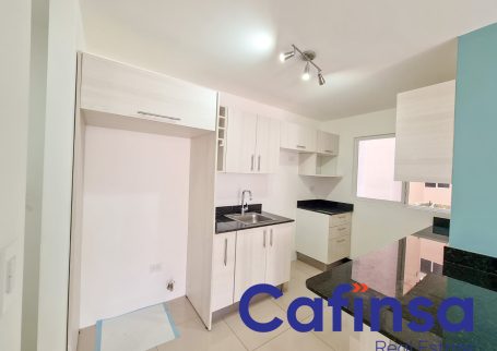 Apartamento en Primer Piso, Alquiler, Concasa