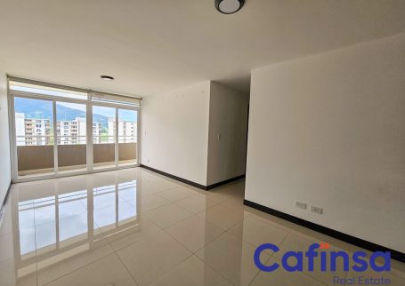 Apartamento de 3 habitaciones,Alquiler,Concasa