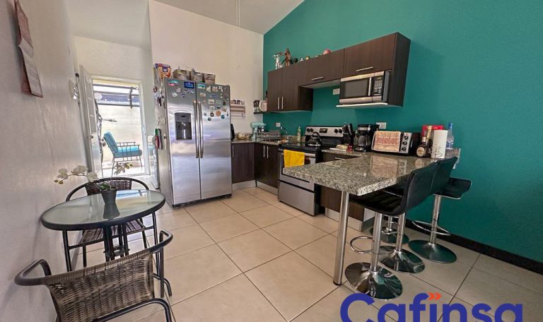 Casa 2 habitaciones * SIN AMUEBLAR*,Alquiler,Concasa